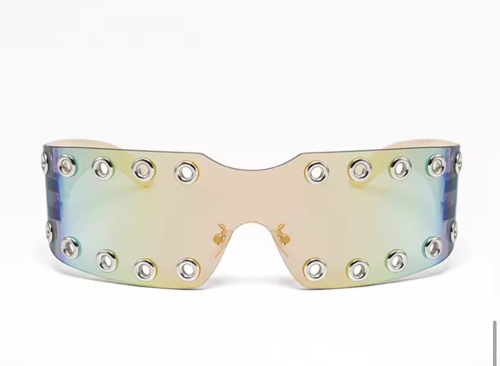 Catapult Sunglasses in Gold