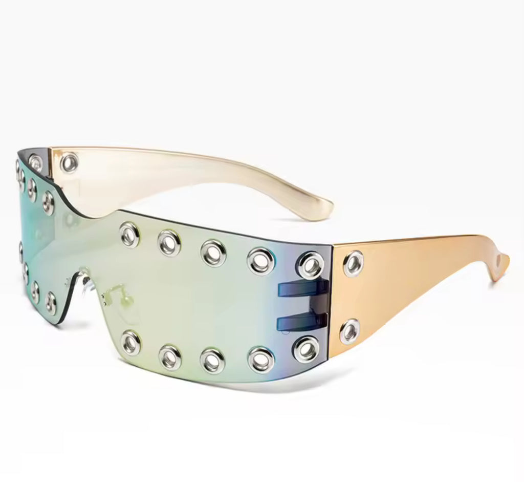 Catapult Sunglasses in Gold